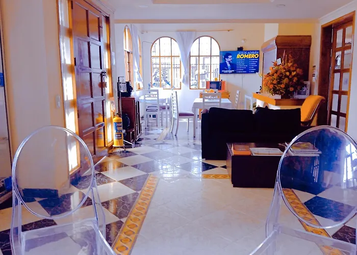 HOTEL MENDOZA BOUTIQUE - Cerca Aeropuerto El Dorado Bogotá