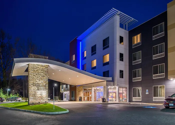 Fairfield Inn & Suites By Marriott Eugene East/Springfield