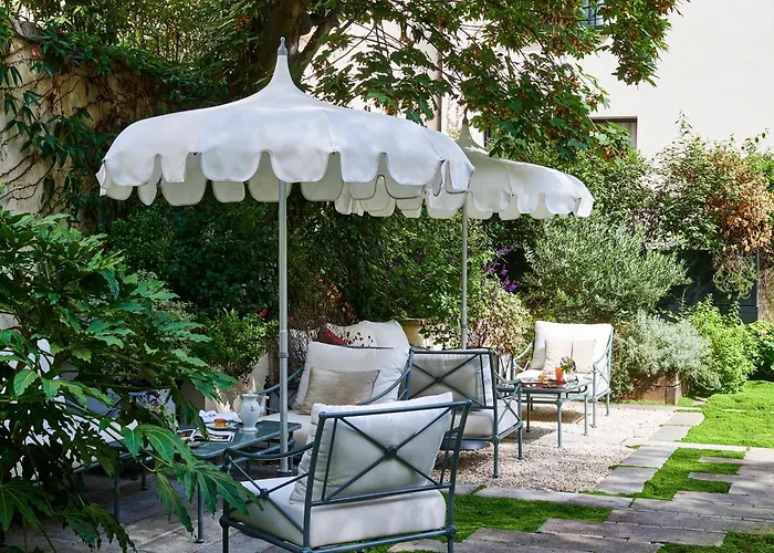 Maison Boissiere Barnes Residences