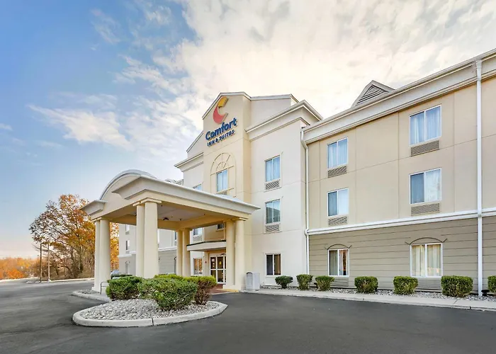 Comfort Inn & Suites Carneys Point - Pennsville