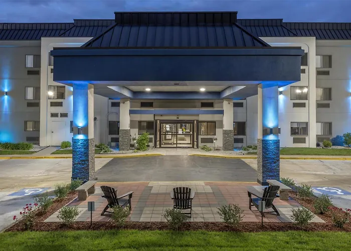 Best Western Bolingbrook Hotel