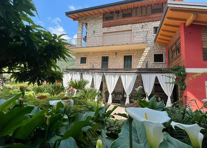 Da Gianni E Villa Annamaria Arco
