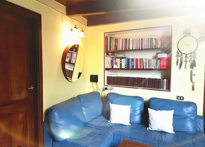 Goldencube Guest House Napoli