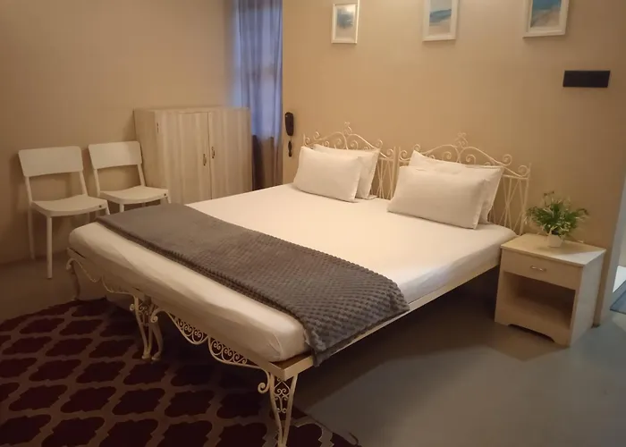 Rockski Boutique Bed & Breakfast Shillong