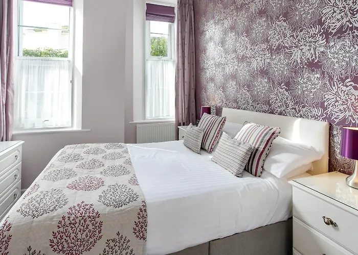 Trelawney Hotel - Guest House