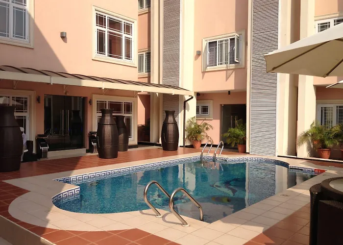 Grandbee Suites Ikeja