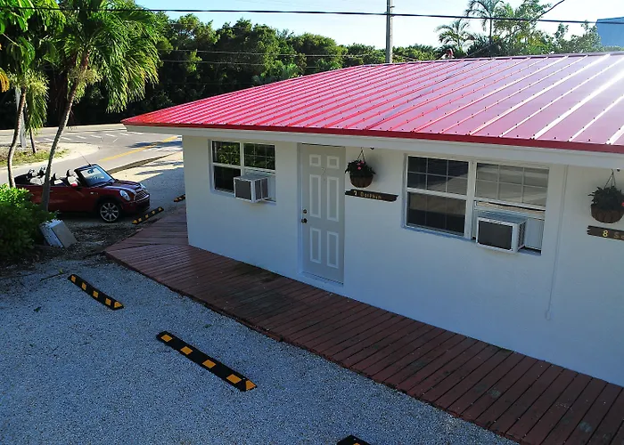 Conch On Inn Motel Tavernier