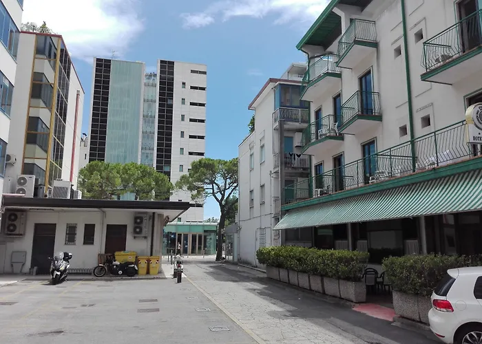 Hotel Apollo