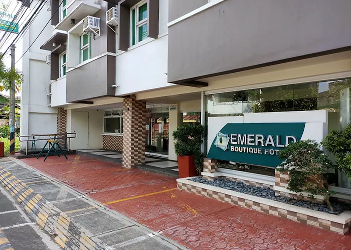 Emerald Boutique Hotel Legazpi