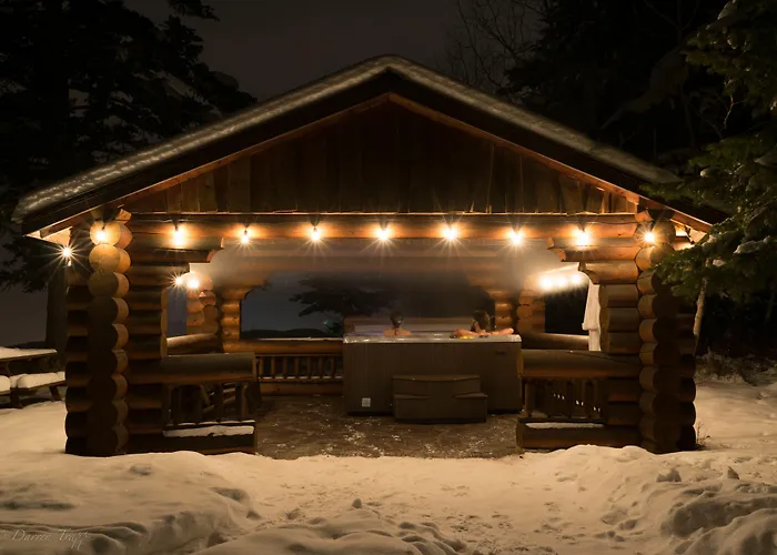 Whitewater Lodge Golden