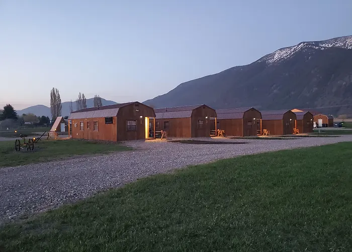 Glacier Acres Guest Ranch