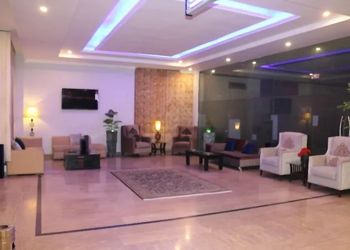 Beverly Inn Hotel Lahore