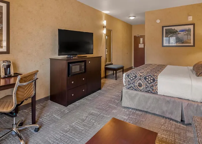 Best Western Plus Ponderay Mountain Lodge Sandpoint