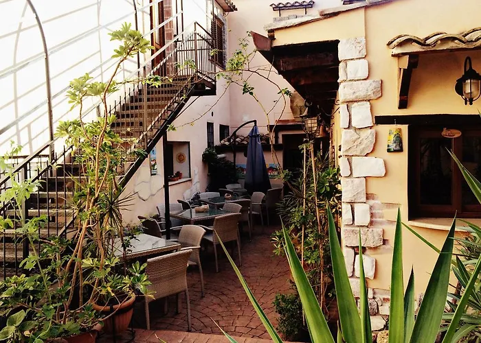 Seven Rooms