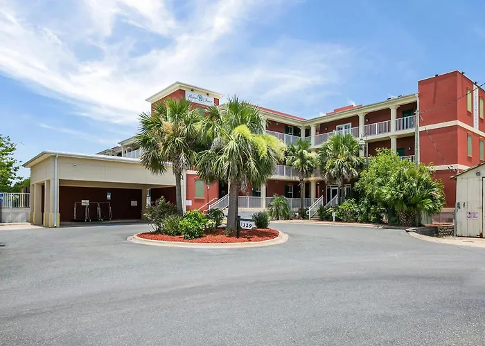 Water Street Hotel & Marina, An Ascend Collection Hotel