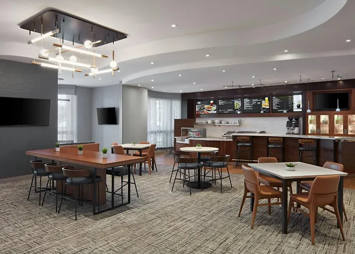 Courtyard By Marriott Mississauga-Airport Corporate Centre West Hotel