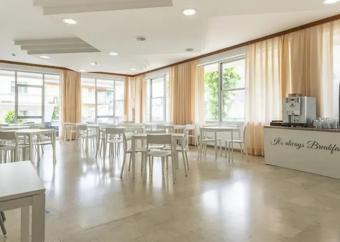 Hotel Levante Convenzionato Con Oltremare Riccione