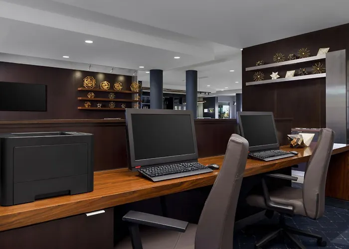 Courtyard By Marriott Phoenix Mesa Gateway Airport