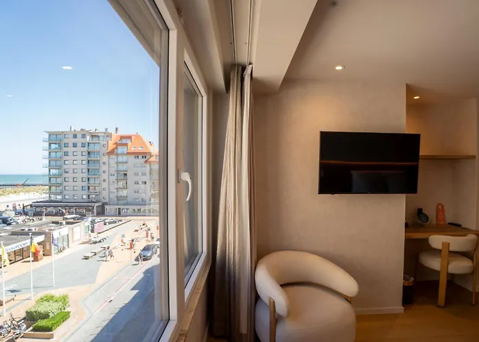 The Cornr Seaview Hotel Nieuwpoort
