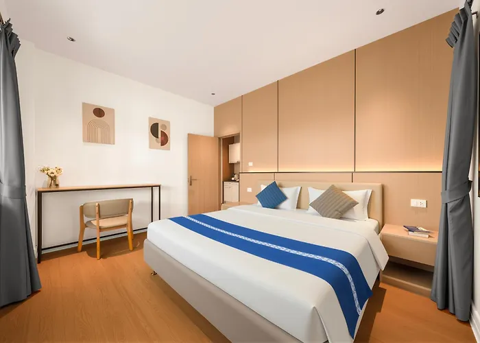 Selina Place Hotel