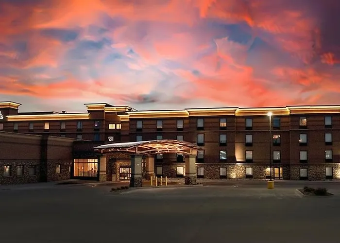 Astoria Hotel & Event Center