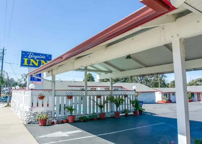 Bayside Inn Monterey