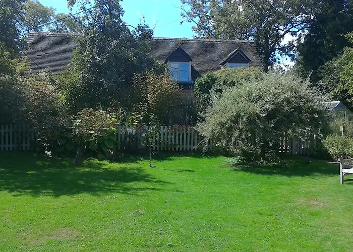 Whispering Cottages Bed And Breakfast Nuneham Courtenay