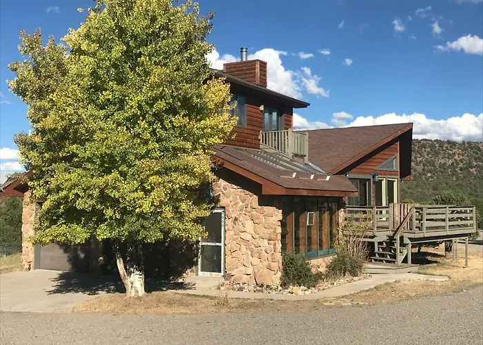 Double G Ranch & Guestlodge