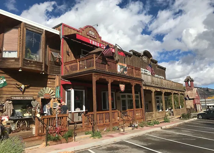 Double G Ranch & Guestlodge