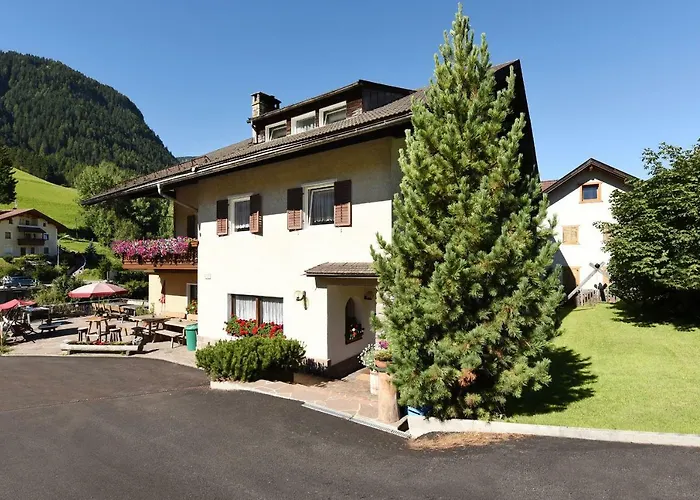 Hotel Garni Vanadis Urtijëi