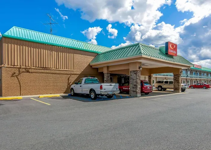 Econo Lodge & Suites Spokane