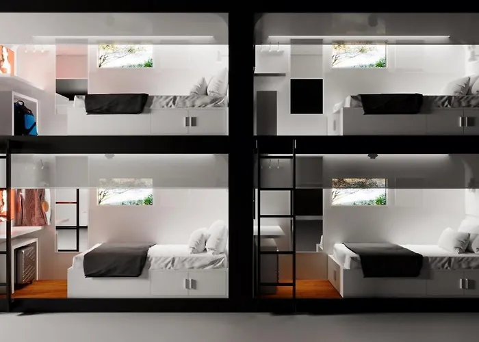 M Pods Malaga Hotel